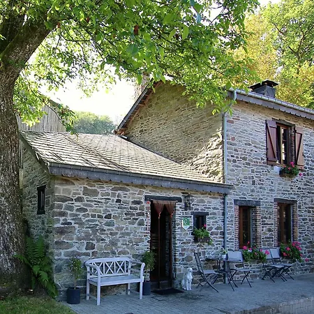 Σπίτι διακοπών Forest Hideaway, Baillamont, Cleaning Included